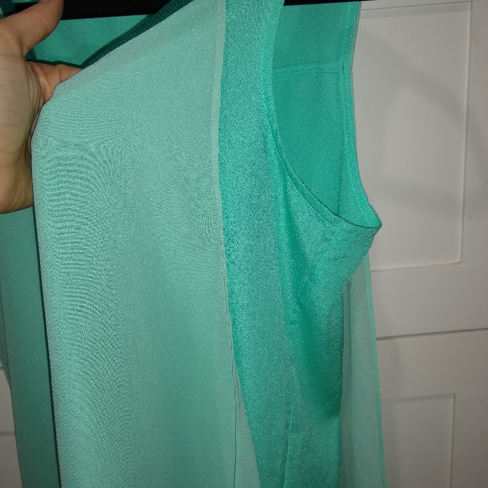 Beautiful teal blouse - Picture 2 of 3